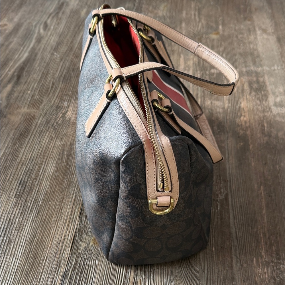 Coach Navy and Red Stripe Satchel Nancy signature - Picture 3 of 10